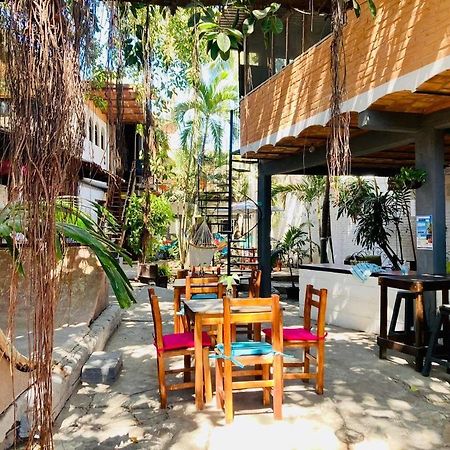 El Patio Hostel Tropical La Cruz de Huanacaxtle ภายนอก รูปภาพ