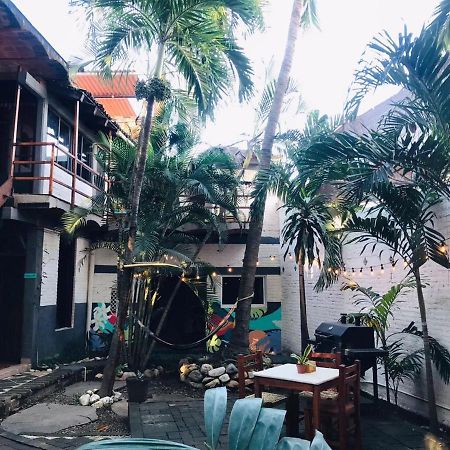 El Patio Hostel Tropical La Cruz de Huanacaxtle ภายนอก รูปภาพ